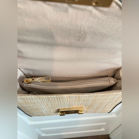 Aldo Cross Body Bag - Picture 6 of 9